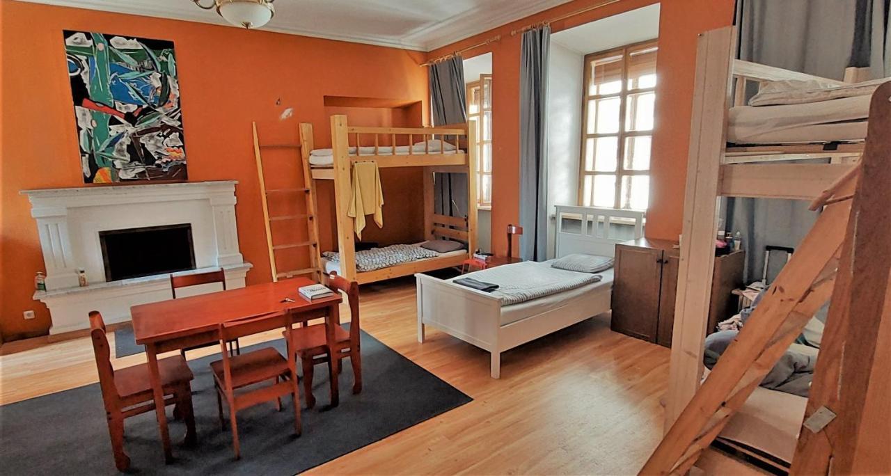 25 Hours Hostel VNO Eksteriør bilde
