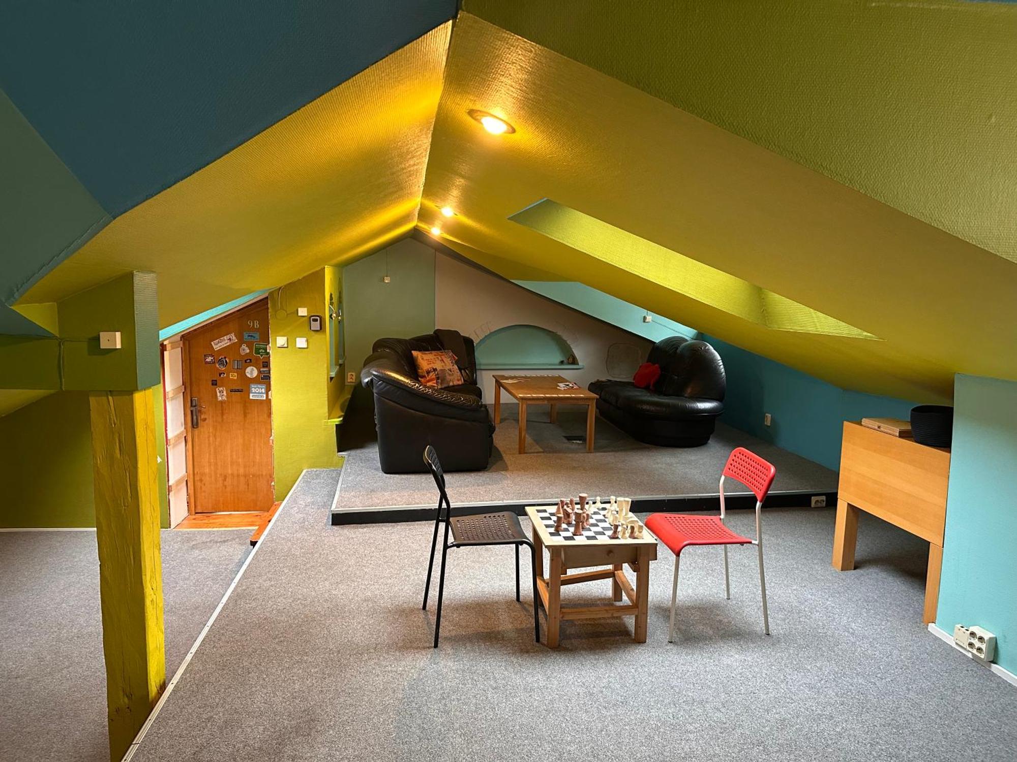 25 Hours Hostel VNO Eksteriør bilde