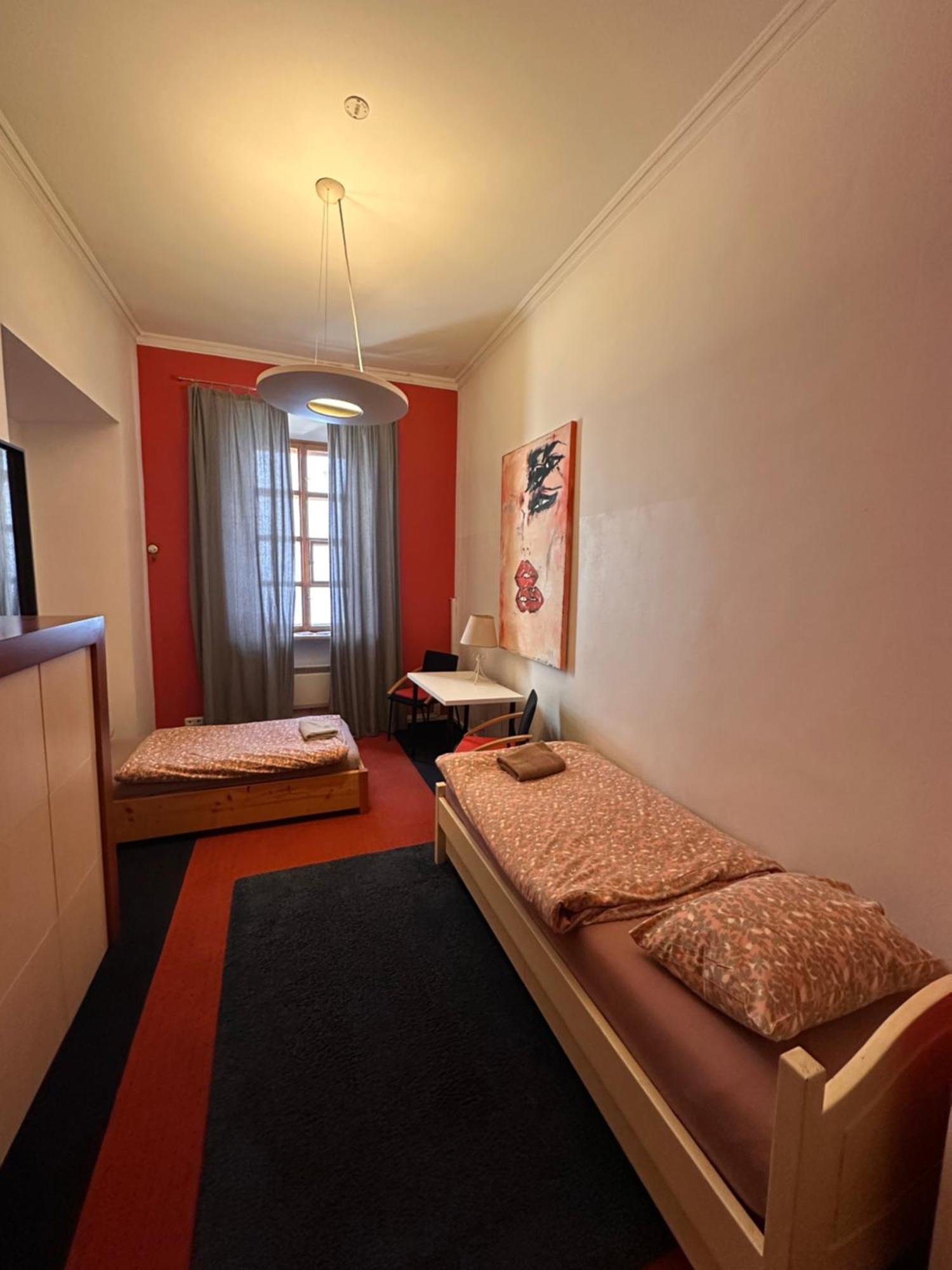 25 Hours Hostel VNO Eksteriør bilde